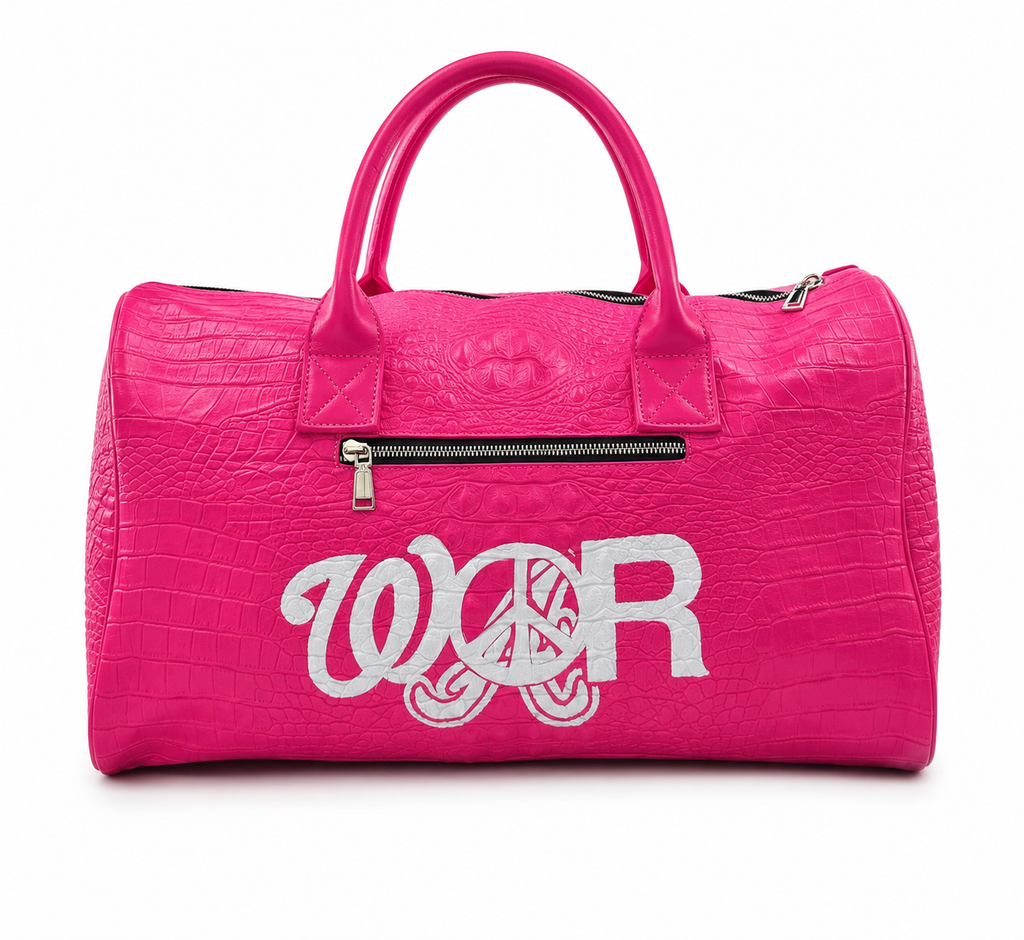 Peace in War Duffle Pink